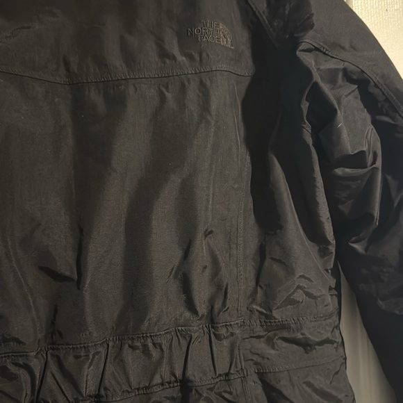 The North Face  women’s Arctic parka L - Picture 6 of 6
